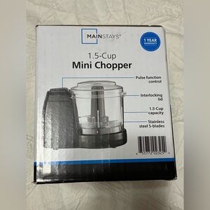 NWT New in Box Mainstays 1.5-Cup Mini Food Chopper